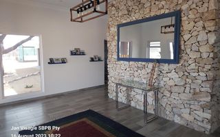 6 Bedroom Small Holding / Plot For Sale in Omaruru