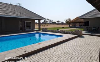 6 Bedroom Small Holding / Plot For Sale in Omaruru