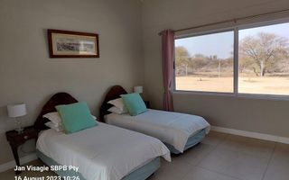 6 Bedroom Small Holding / Plot For Sale in Omaruru