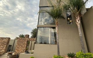 5 Bedroom House For Sale in Ludwigsdorf, Windhoek