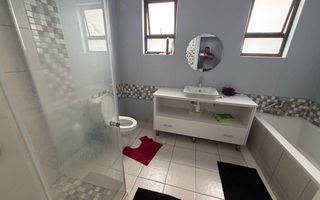 4 Bedroom House For Sale in Omeya Golf Estate