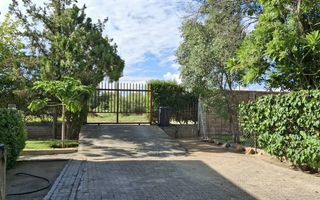 4 Bedroom House For Sale in Grootfontein