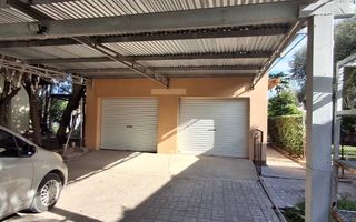 4 Bedroom House For Sale in Grootfontein