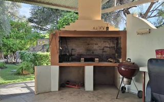 4 Bedroom House For Sale in Grootfontein