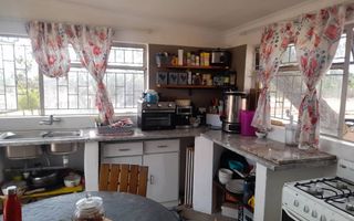 5 Bedroom House For Sale in Brakwater, Windhoek