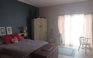 5 Bedroom House For Sale in Brakwater, Windhoek