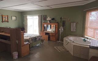 5 Bedroom House For Sale in Brakwater, Windhoek