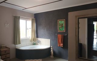 5 Bedroom House For Sale in Brakwater, Windhoek