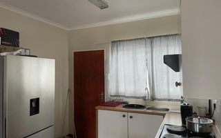 2 Bedroom House For Sale in PIONIERS PARK EXT 1