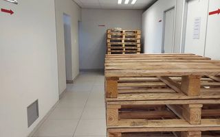 Office / Retail / Mixed Use For Sale in Southern Industrial...