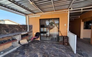 5 Bedroom House For Sale in Ondangwa