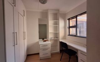 5 Bedroom House For Sale in Ondangwa