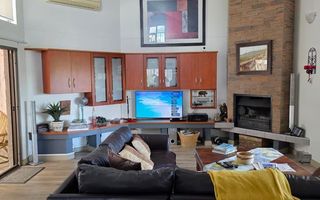 3 Bedroom House For Sale in Ludwigsdorf