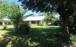 8 Bedroom Farm For Sale in Okahandja