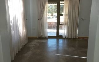8 Bedroom Farm For Sale in Okahandja