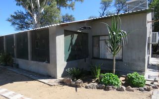 8 Bedroom Farm For Sale in Okahandja