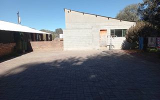 8 Bedroom Farm For Sale in Okahandja