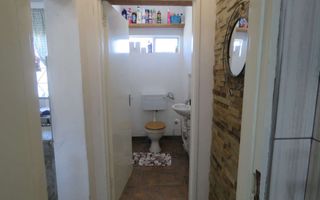 8 Bedroom Farm For Sale in Okahandja