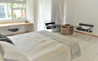 14 Bedroom House For Sale in Eros