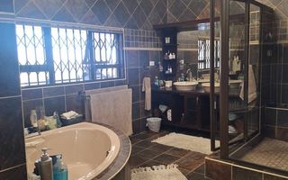 4 Bedroom House For Sale in Ludwigsdorf