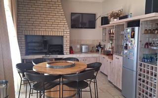 4 Bedroom House For Sale in Ludwigsdorf
