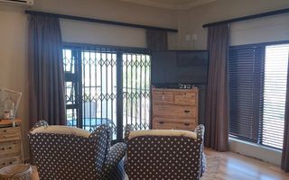 4 Bedroom House For Sale in Ludwigsdorf