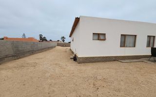 3 Bedroom House For Sale in Noord Duin