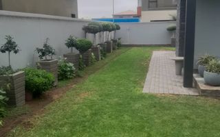 4 Bedroom House For Sale in Fairways Estate