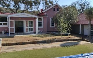 Office / Retail / Mixed Use For Sale in Klein Windhoek, Wind...