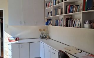 Office / Retail / Mixed Use For Sale in Klein Windhoek, Wind...