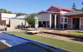 Office / Retail / Mixed Use For Sale in Klein Windhoek, Wind...