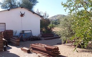 Office / Retail / Mixed Use For Sale in Klein Windhoek, Wind...