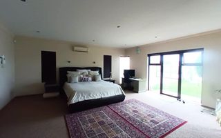 5 Bedroom House For Sale in Walvis Bay Central