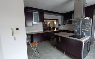 5 Bedroom House For Sale in Walvis Bay Central