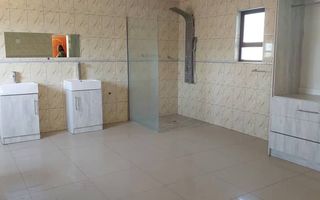 11 Bedroom House For Sale in Eros, Windhoek
