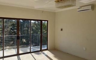 11 Bedroom House For Sale in Eros, Windhoek
