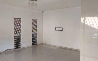 11 Bedroom House For Sale in Eros, Windhoek