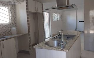 11 Bedroom House For Sale in Eros, Windhoek