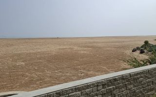 4 Bedroom House For Sale in Long Beach