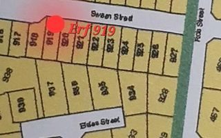 House For Sale in Henties Bay Central, Henties Bay