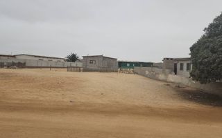 House For Sale in Henties Bay Central