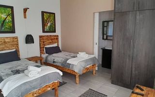 5 Bedroom House For Sale in Vineta