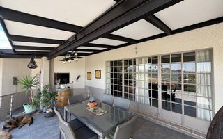 4 Bedroom House For Sale in Klein Windhoek