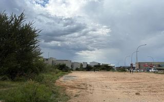 Office / Retail / Mixed Use For Sale in Kleine Kuppe