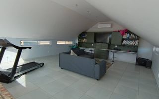 5 Bedroom House For Sale in Omeya Golf Estate