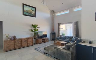 5 Bedroom House For Sale in Omeya Golf Estate