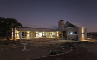 5 Bedroom House For Sale in Omeya Golf Estate