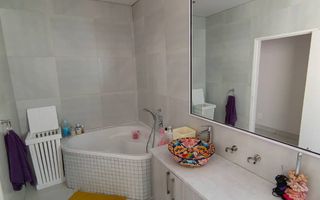 5 Bedroom House For Sale in Omeya Golf Estate