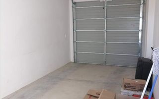 3 Bedroom Townhouse For Sale in Elisenheim, Windhoek