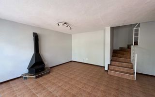 3 Bedroom Apartment / Penthouse For Sale in Klein Windhoek,...